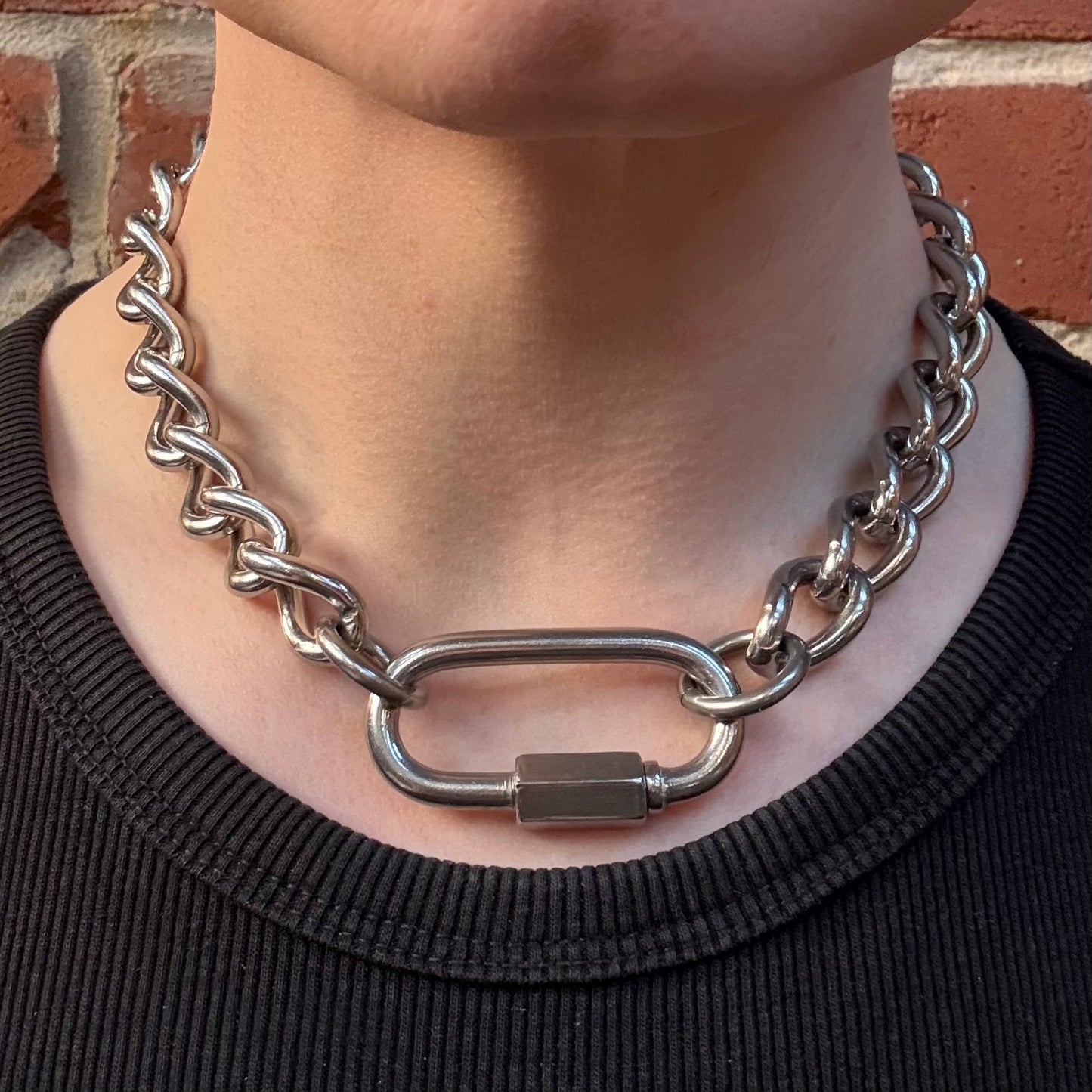151 Chain