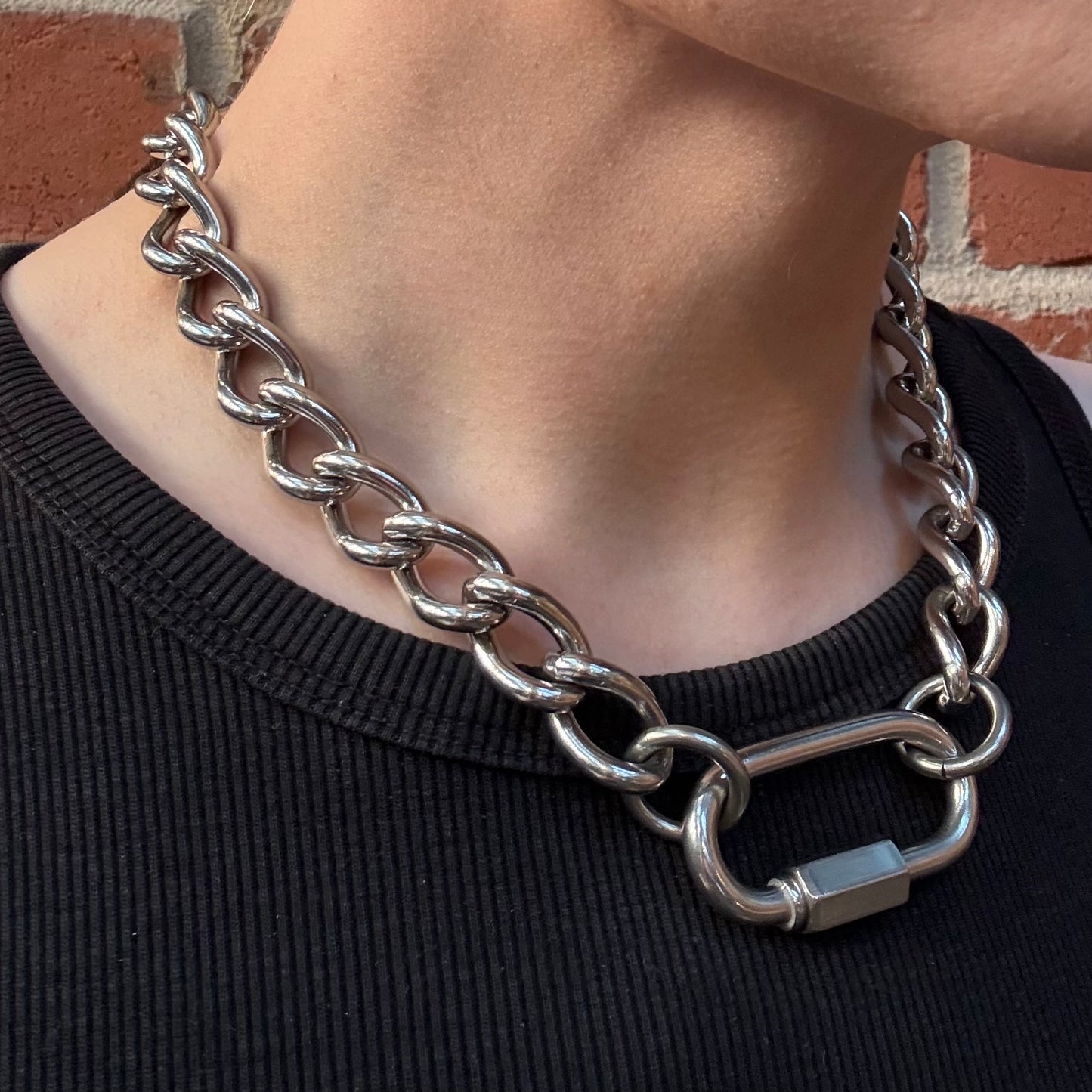 151 Chain