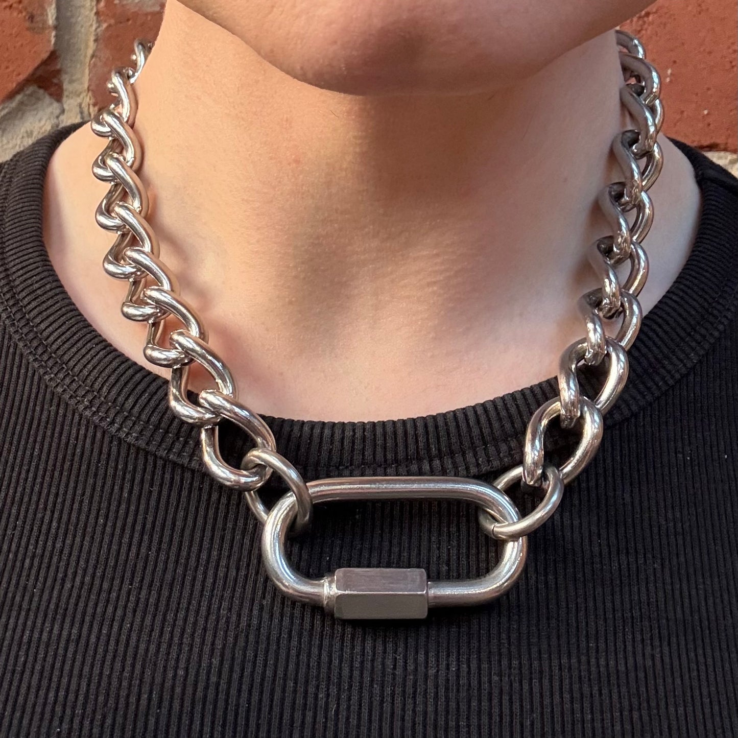 151 Chain
